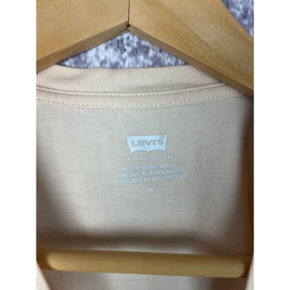 Levi's Pink Daisy Logo Cropped top Blouse Tee Shirt Women's Medium - Picture 3 of 9